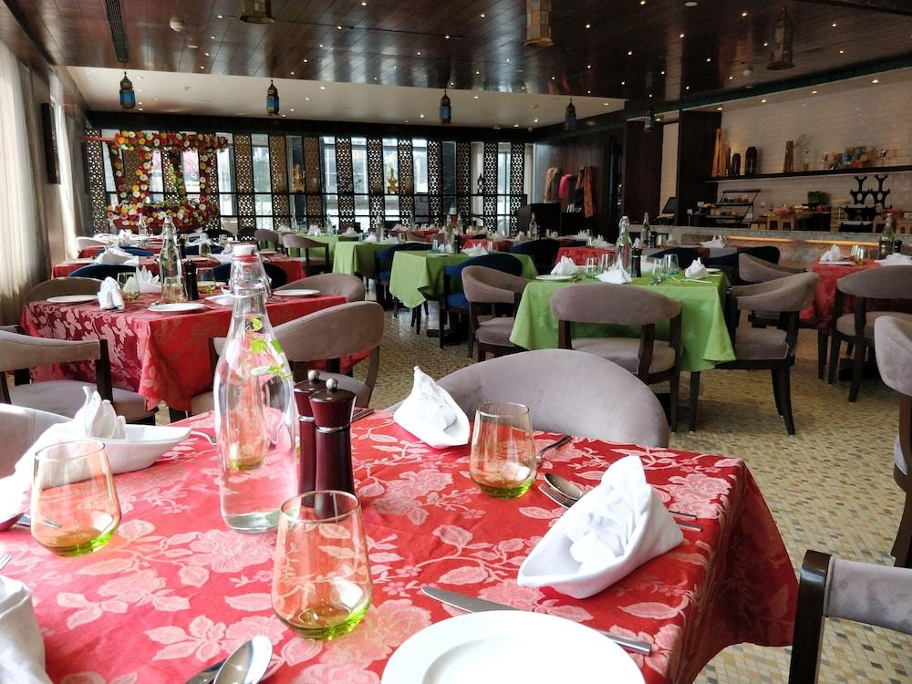 Radisson Lucknow City Center Luaran gambar