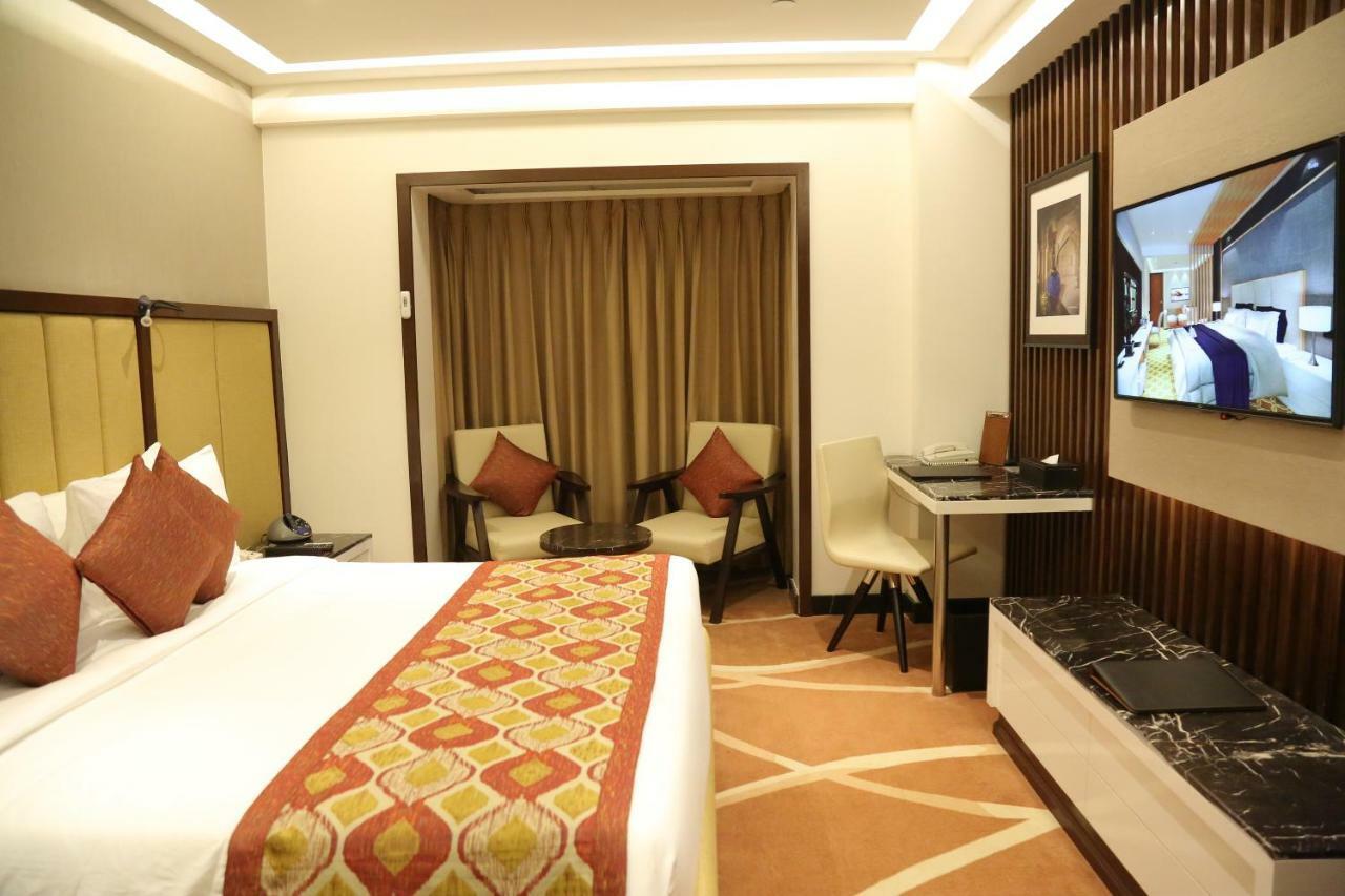 Radisson Lucknow City Center Luaran gambar